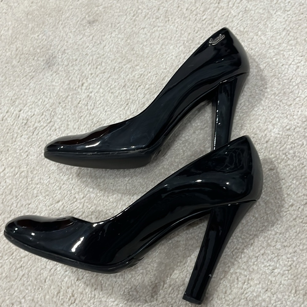 Gucci Black Patent Leather Block Heel Pumps Size 39 - Picture 3 of 7